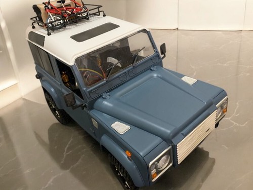 Land rover defender - rover,